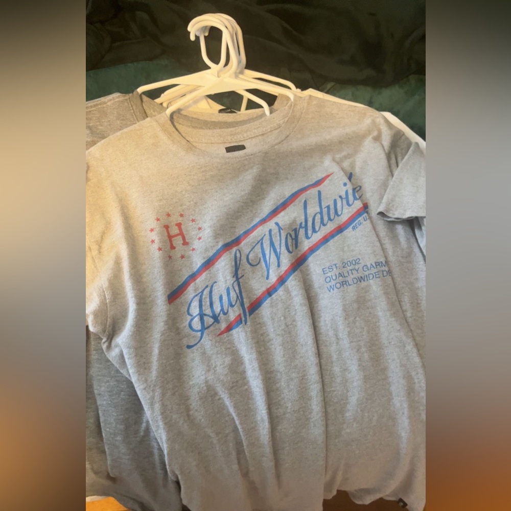 huf worldwide t shirt